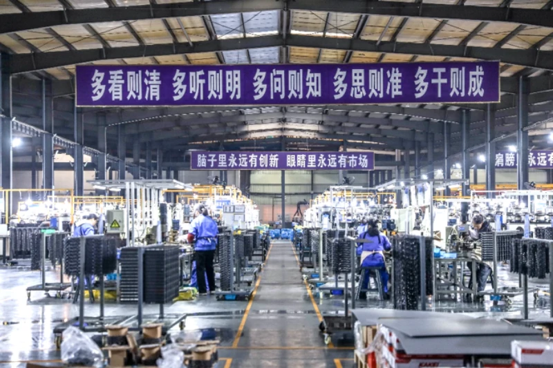 Assembly-Process-Chainsaw-2