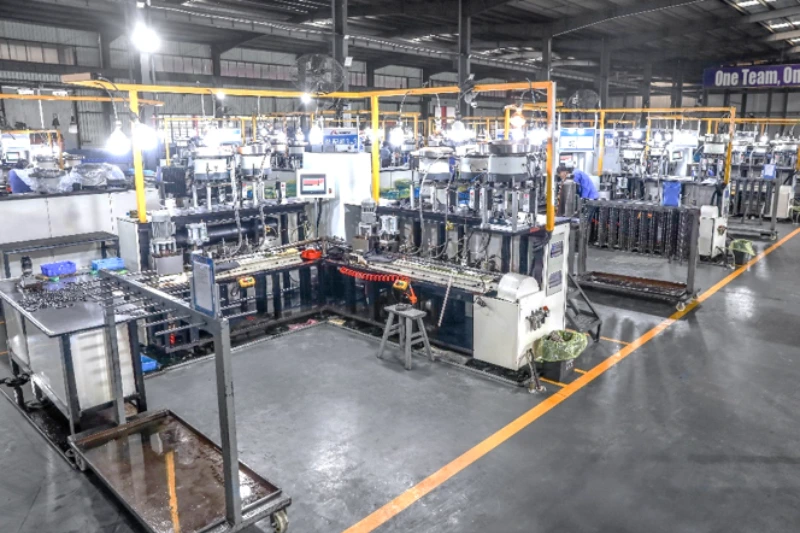 Assembly-Process-Chainsaw-3