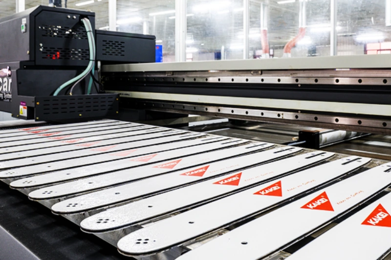 Assembly-Process-Guide-Bar-4